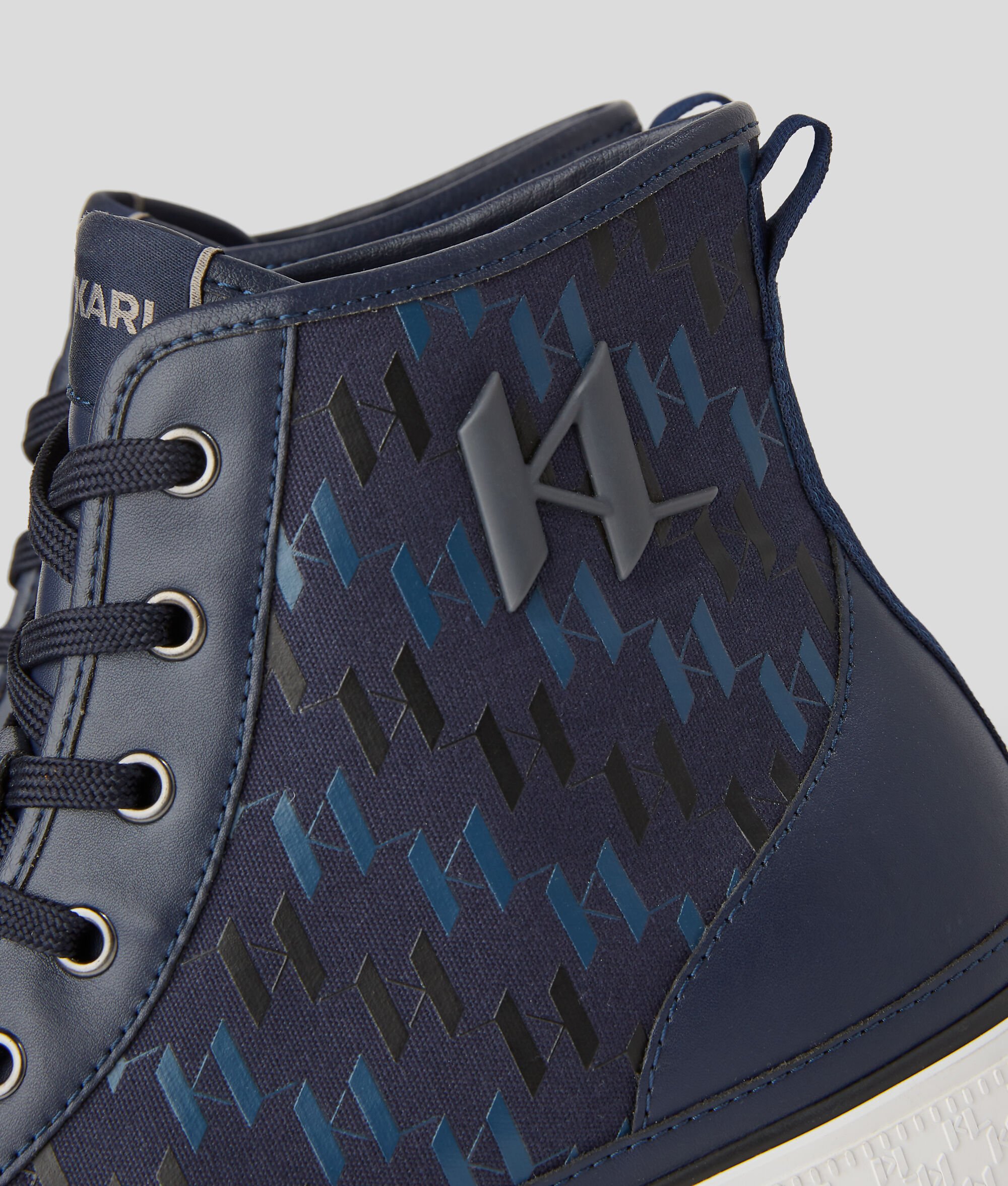 (image for) Cutting-Edge KL MONOGRAM KAMPUS TRAINERS